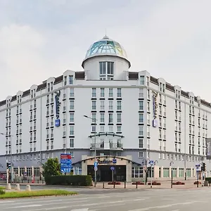 Radisson Blu Sobieski מלון